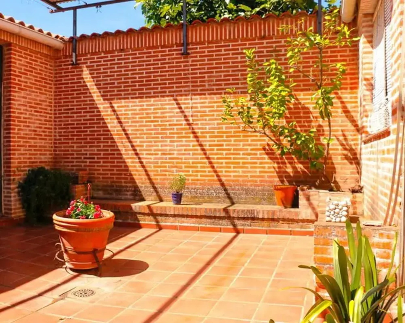 House With 3 Bedrooms in Castilblanco, With Enclosed Garden