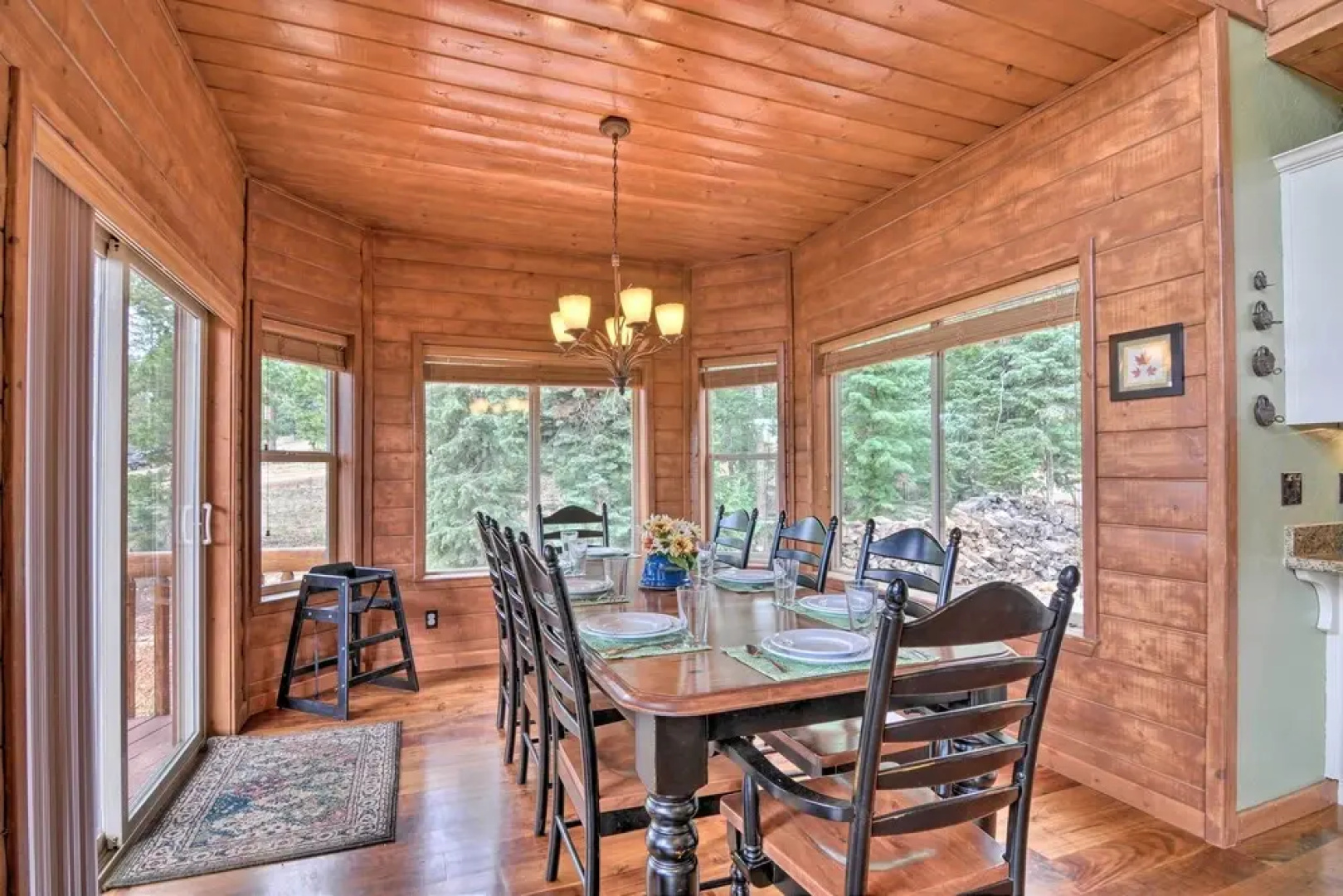 Duck Creek Village Chalet w/ Fire Pit & Decks