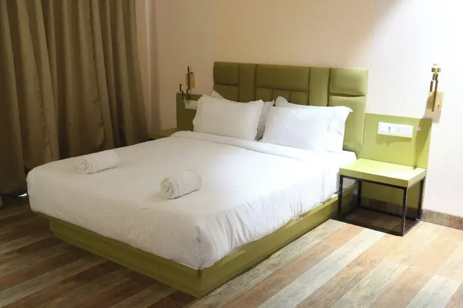 The Byke Majestic Meadows