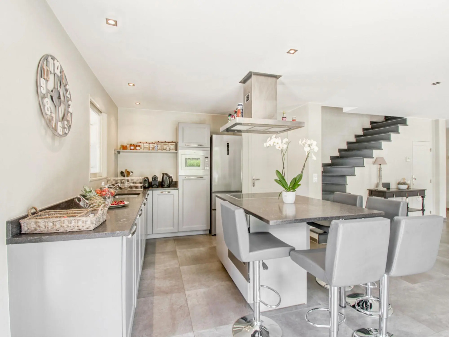 Cozy Villa in Le Plan-de-la-tour With Private Swimming Pool