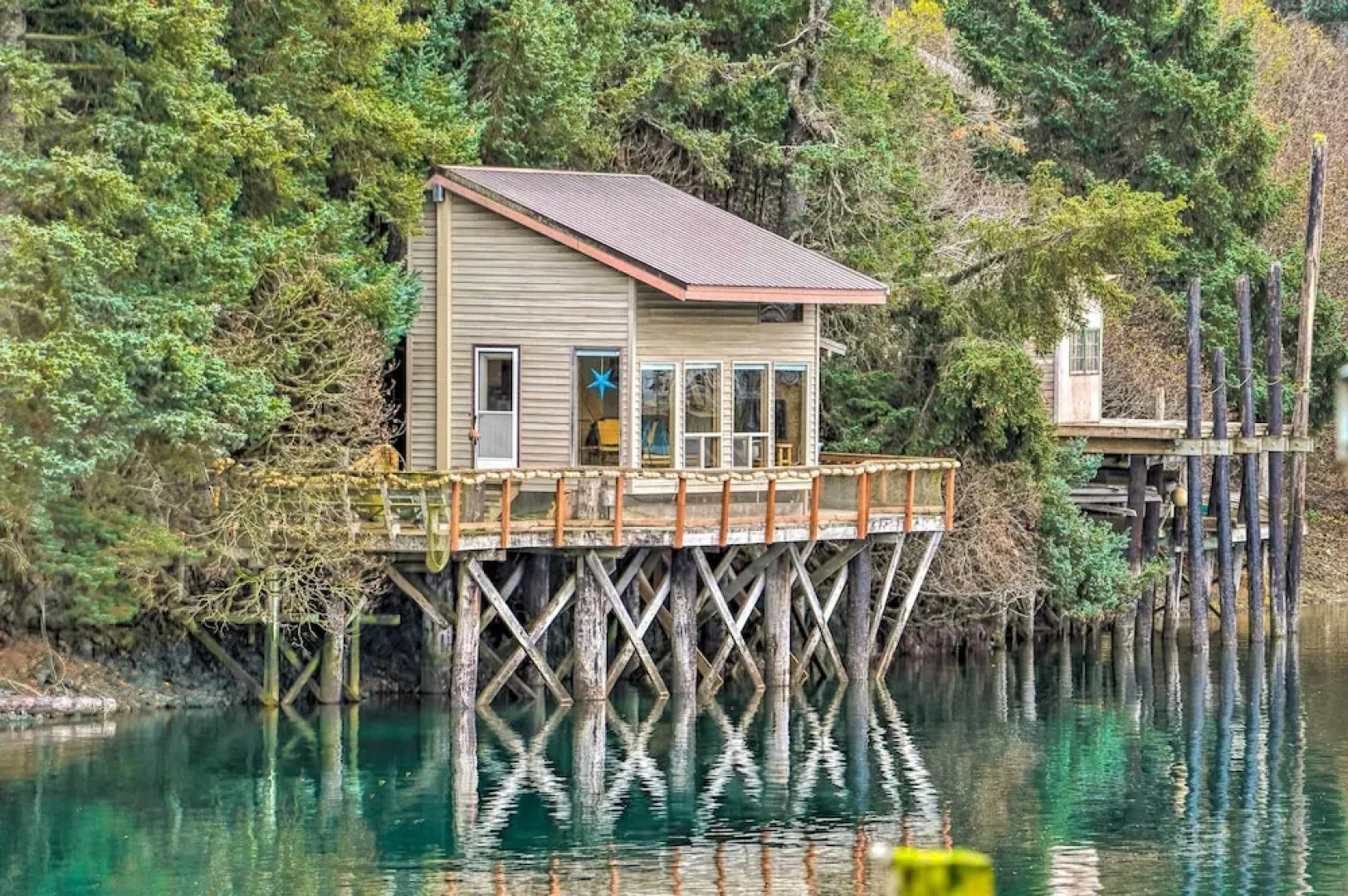 Serene Seldovia Cabin w/ Deck, Grill & Views!