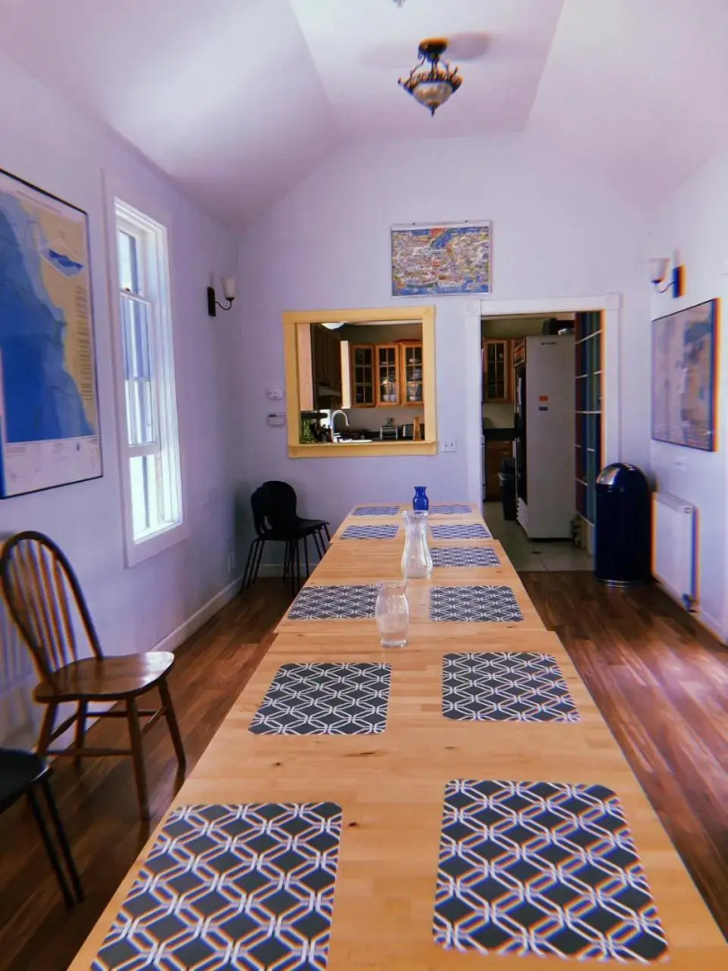 HI Santa Cruz Hostel