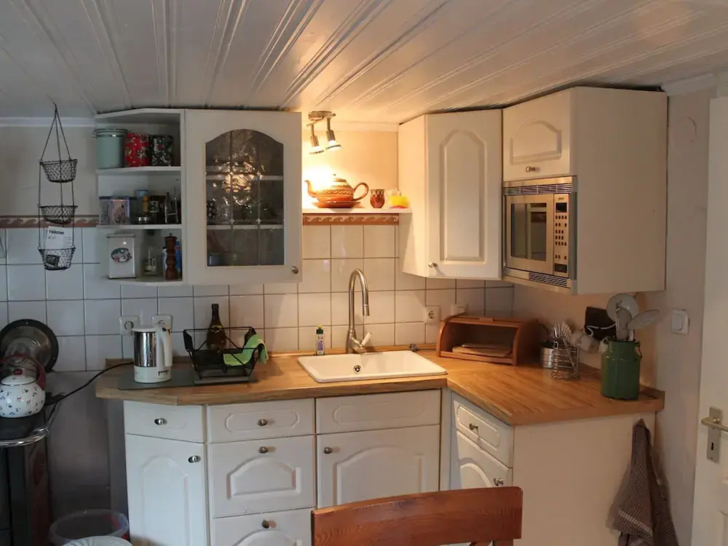 Quaint Holiday Home in Schwaan near Lake