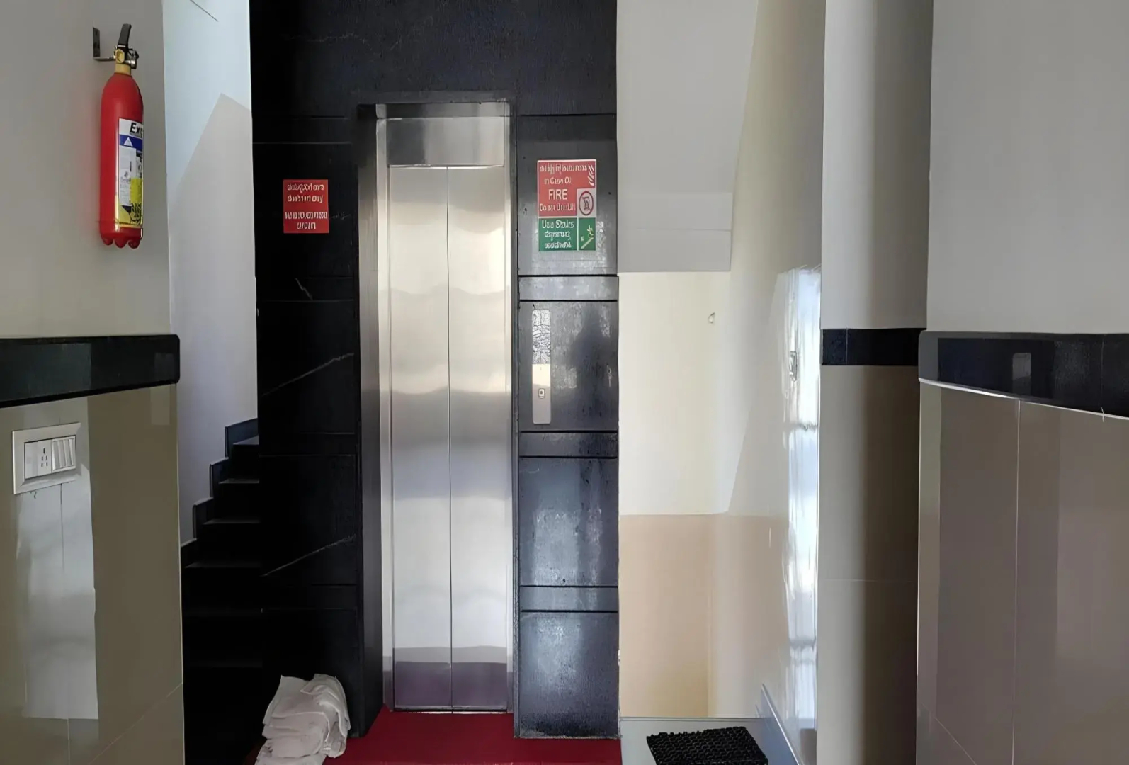 Sri Anjaneya Residency by OYO Rooms