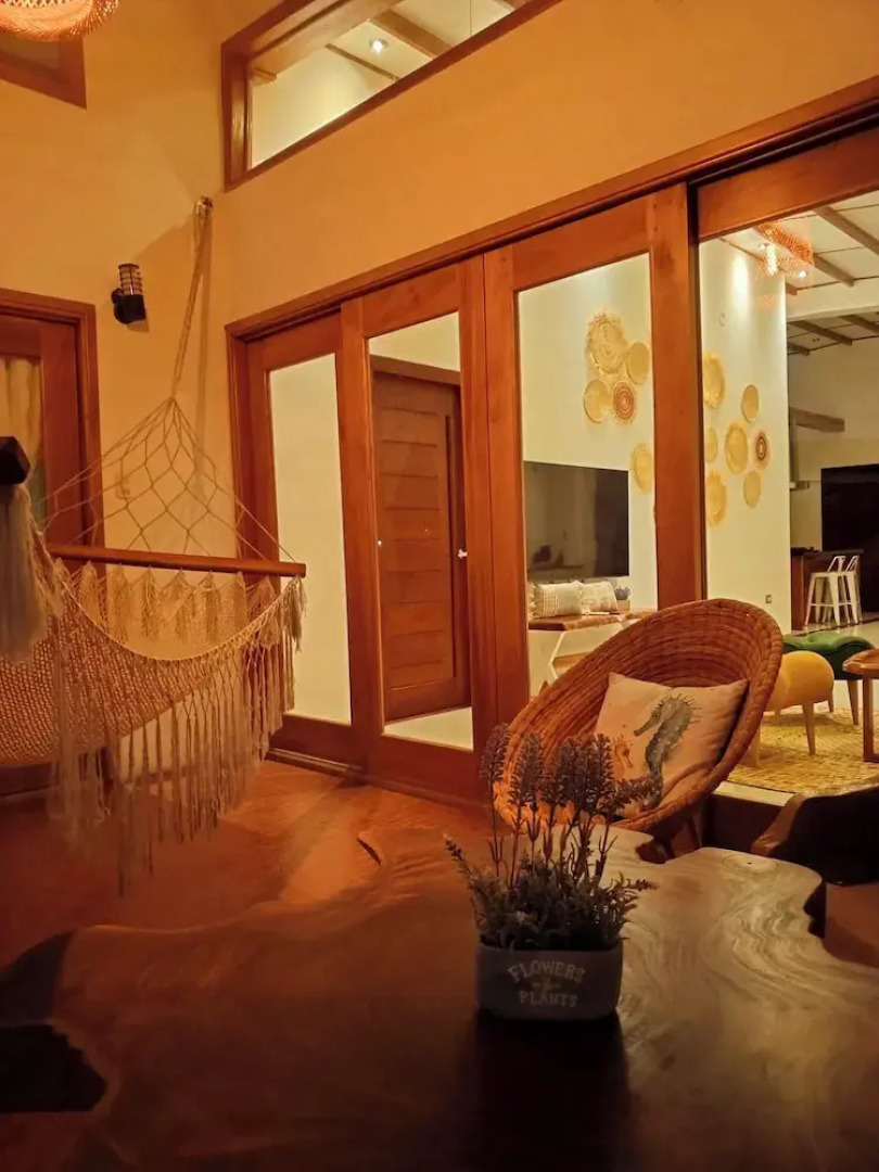 Galapagos Coliving Ecuador Casa Tuna