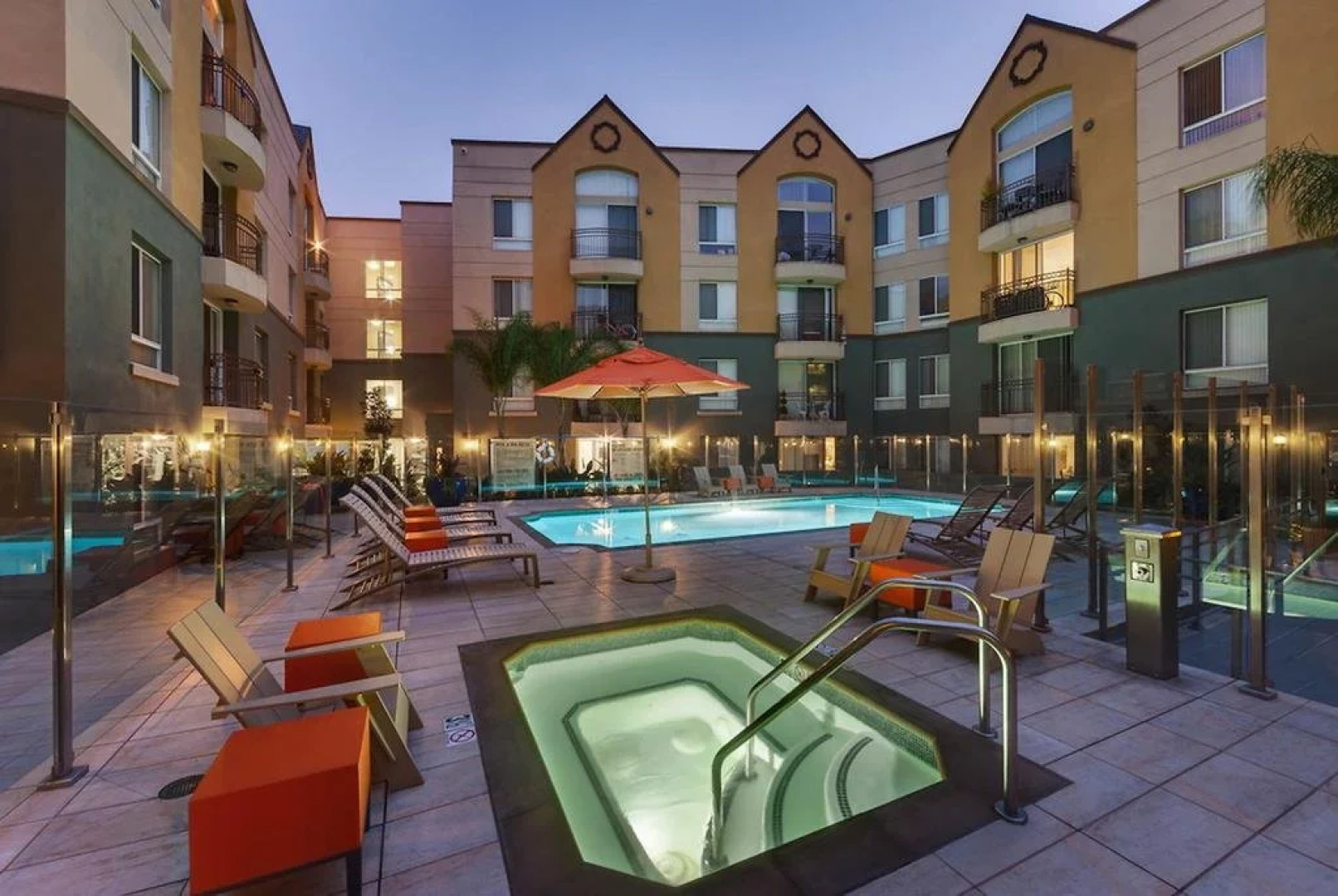 Ginosi Marina Del Rey Apartel