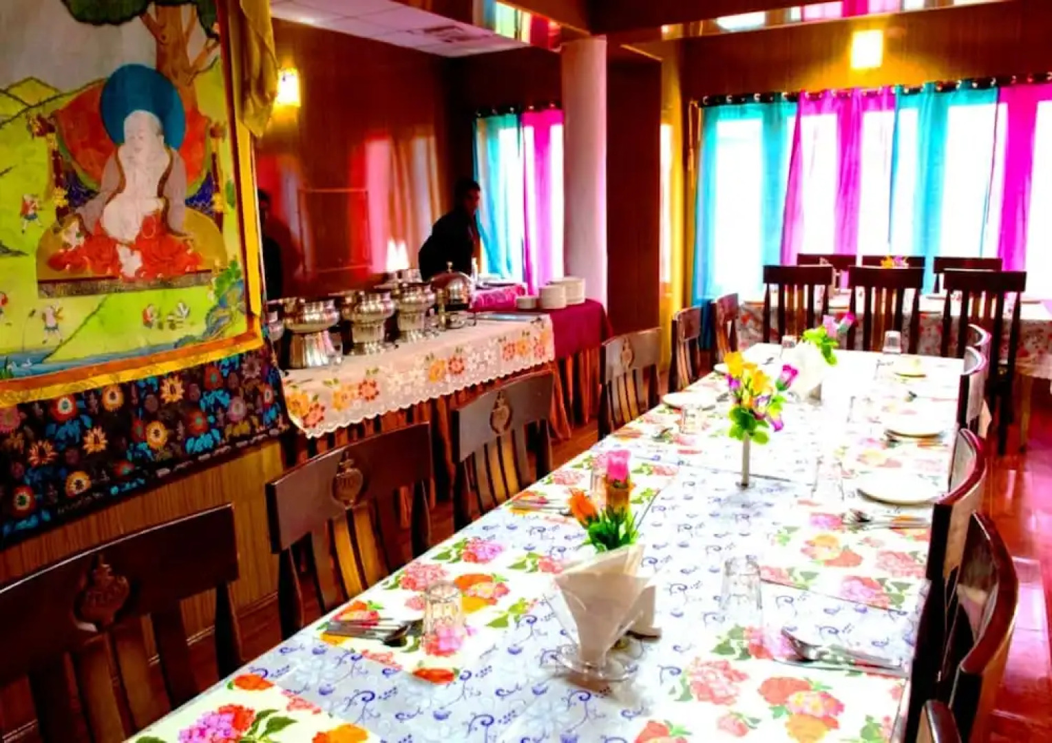 Hotel Khakshal Chubi