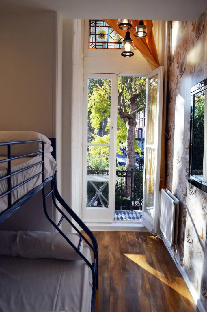 Barkston Rooms Earl's Court (formerly Londonears Hostel)