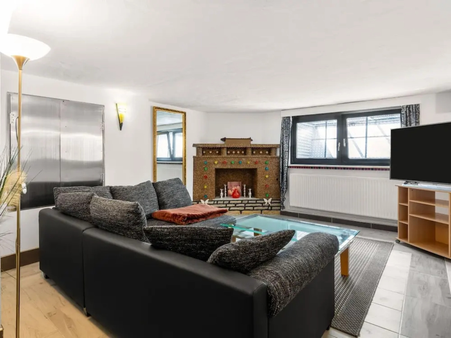 Snug Apartment in Grevesmuhlen With Terrace