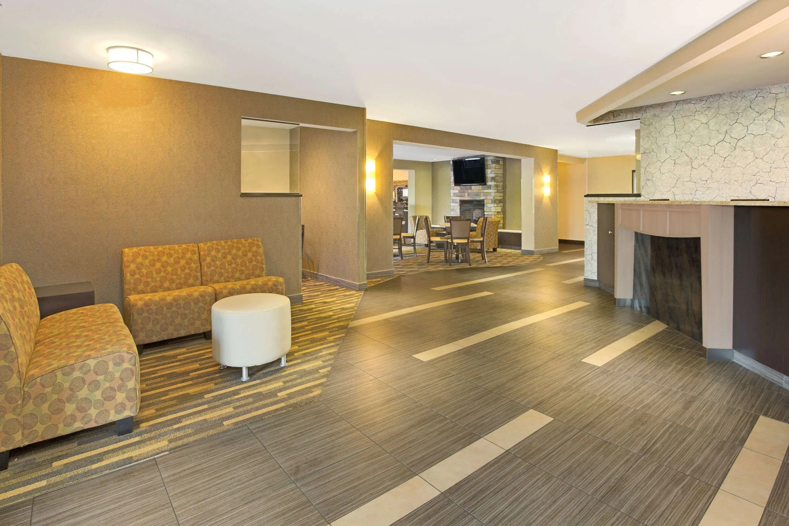 Hawthorn Extended Stay by Wyndham Cincinnati/Sharonville