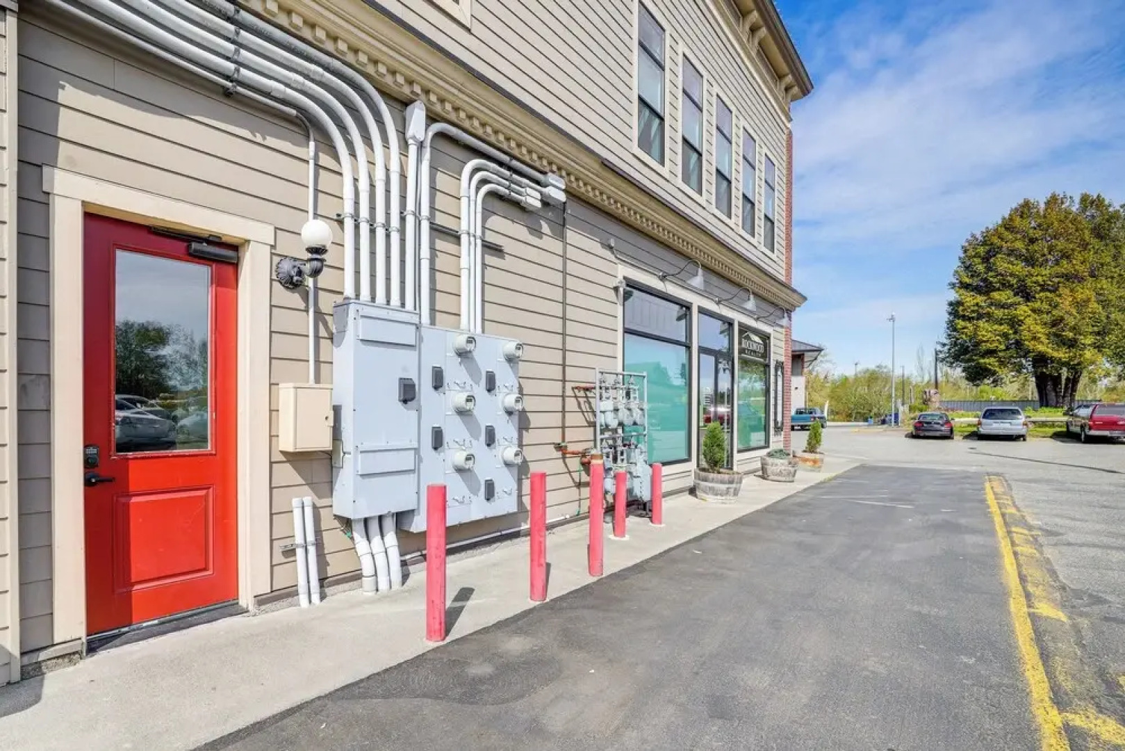 Modern Blaine Condo Rental < 1 Mi to Boat Harbor!