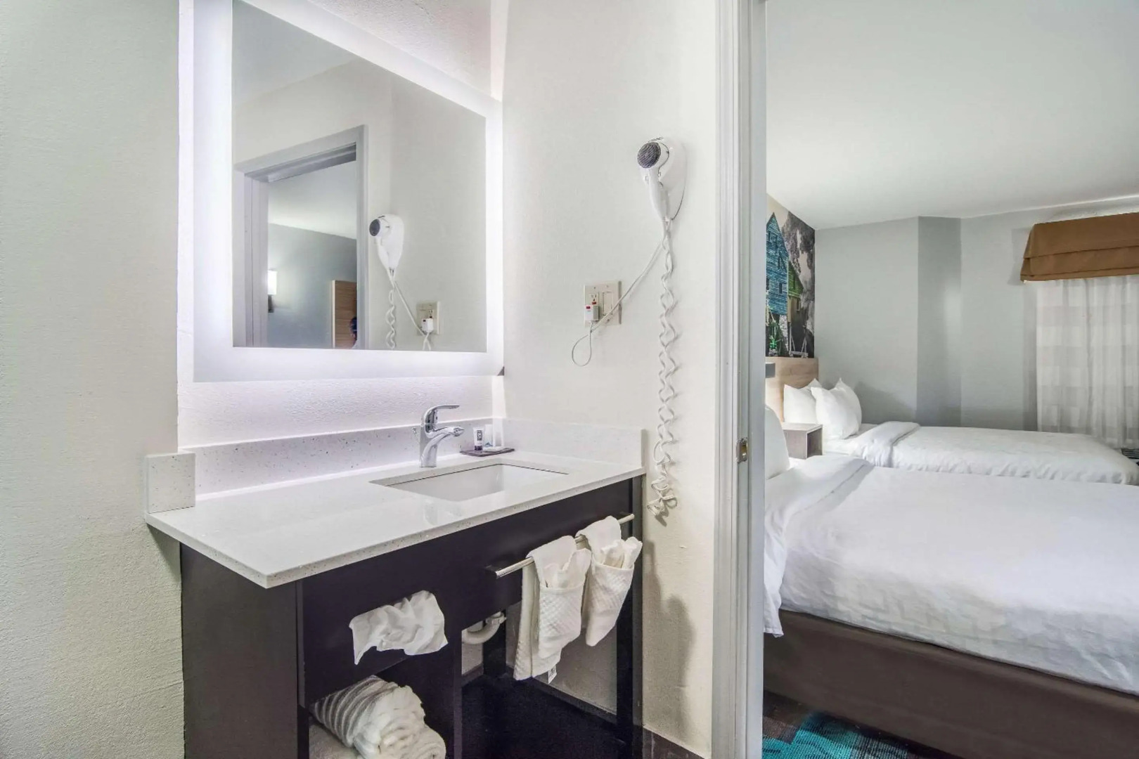 Clarion Pointe Wake Forest - Raleigh North