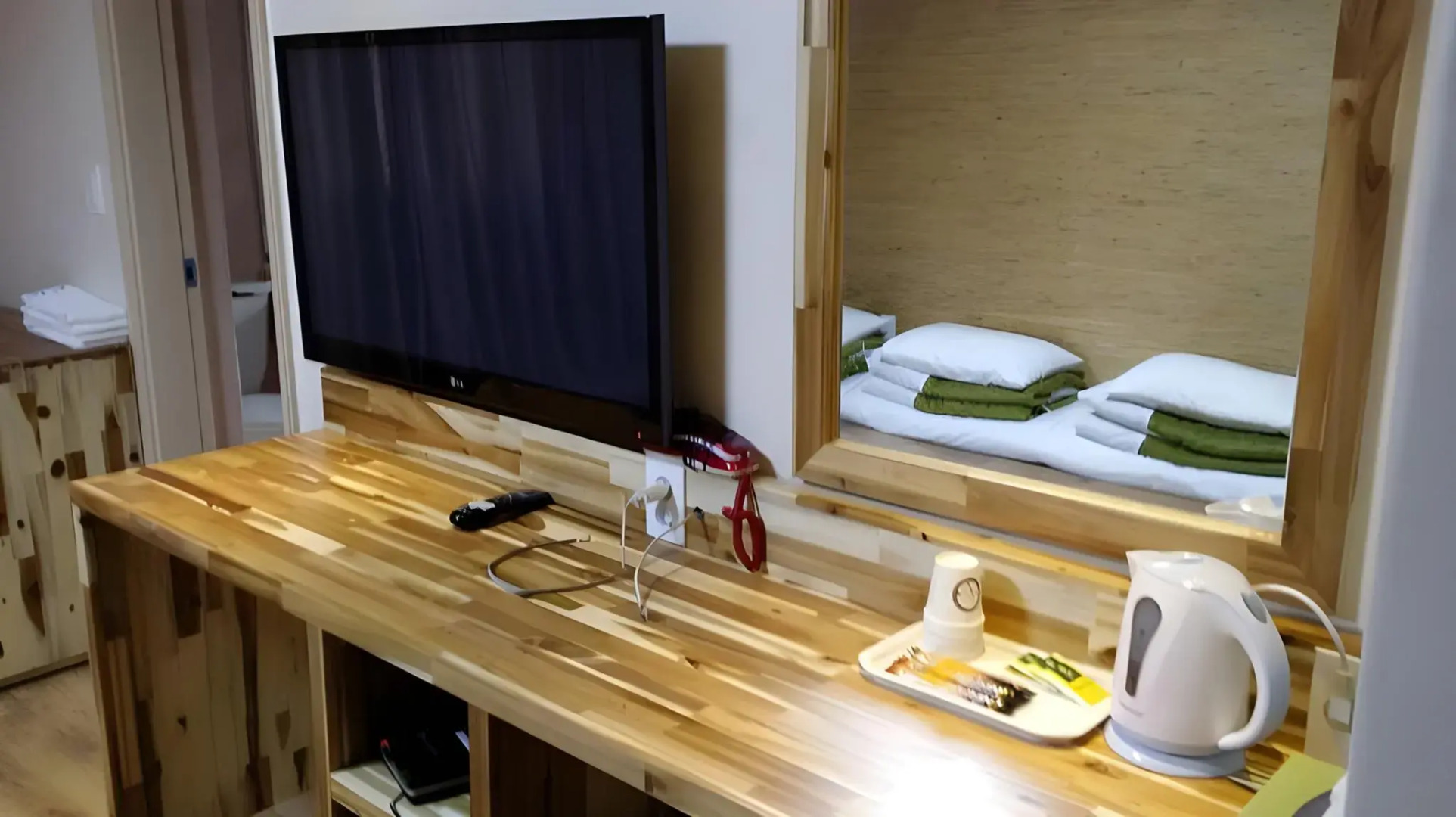 Green and Blue Hotel