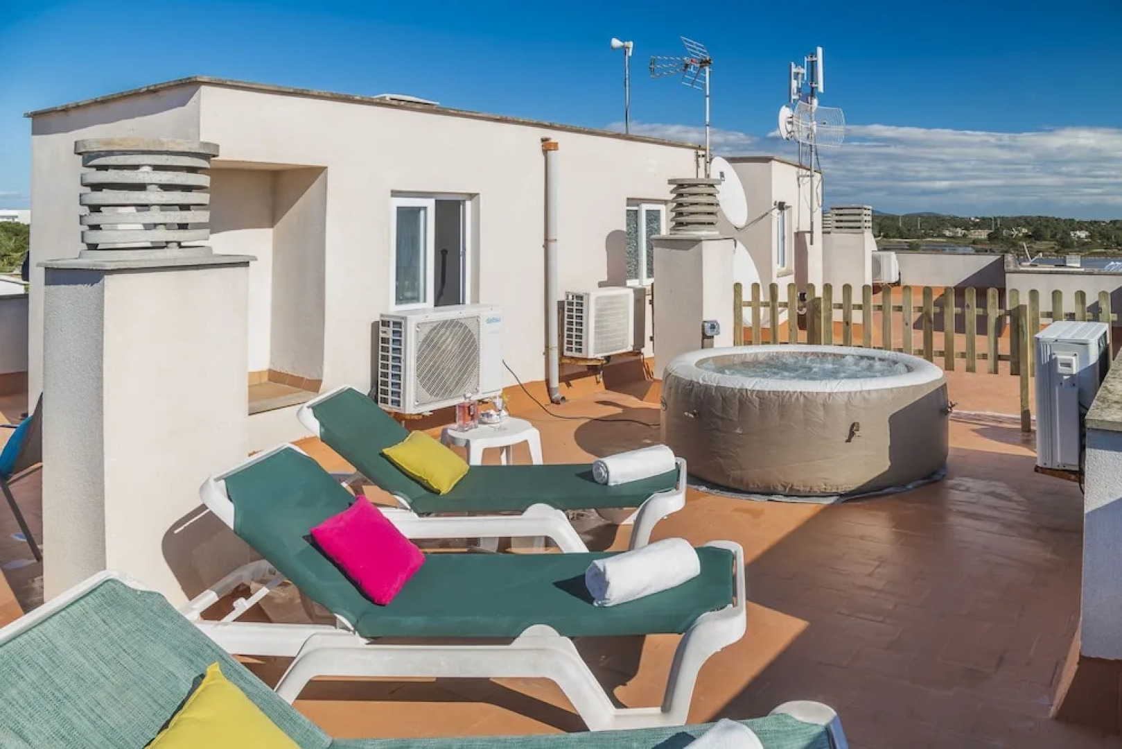 Tio Max Apartment IV