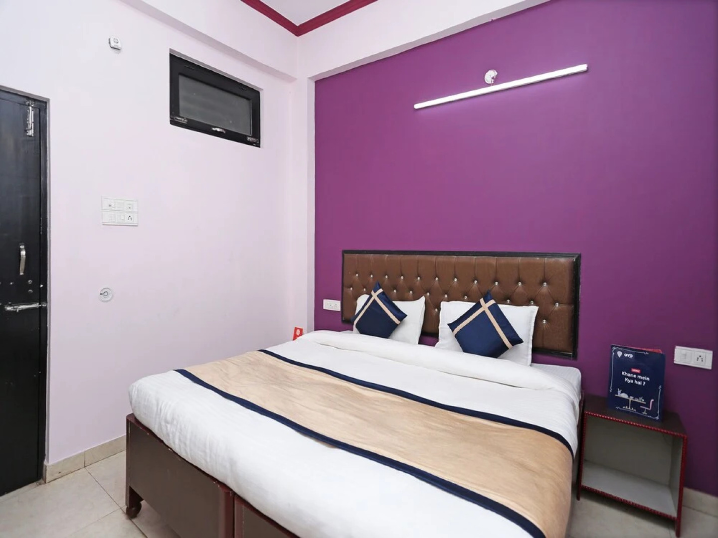 OYO 10827 Hotel Dev Bhoomi
