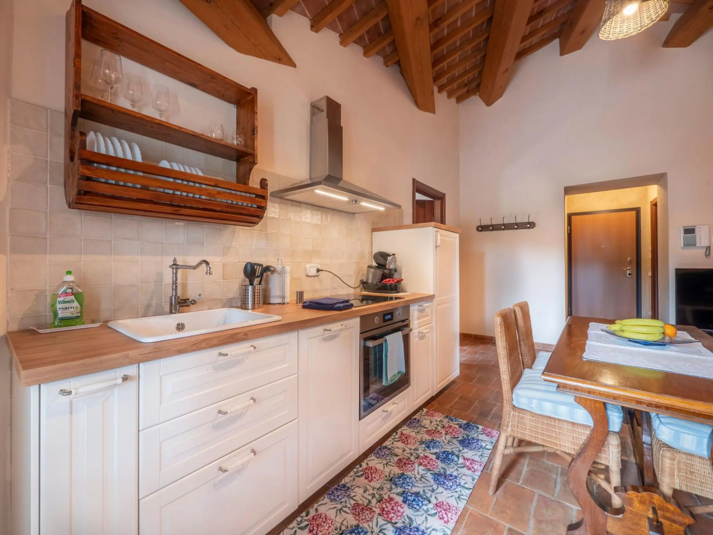 Heritage Holiday Home in Mombaroccio with Garden