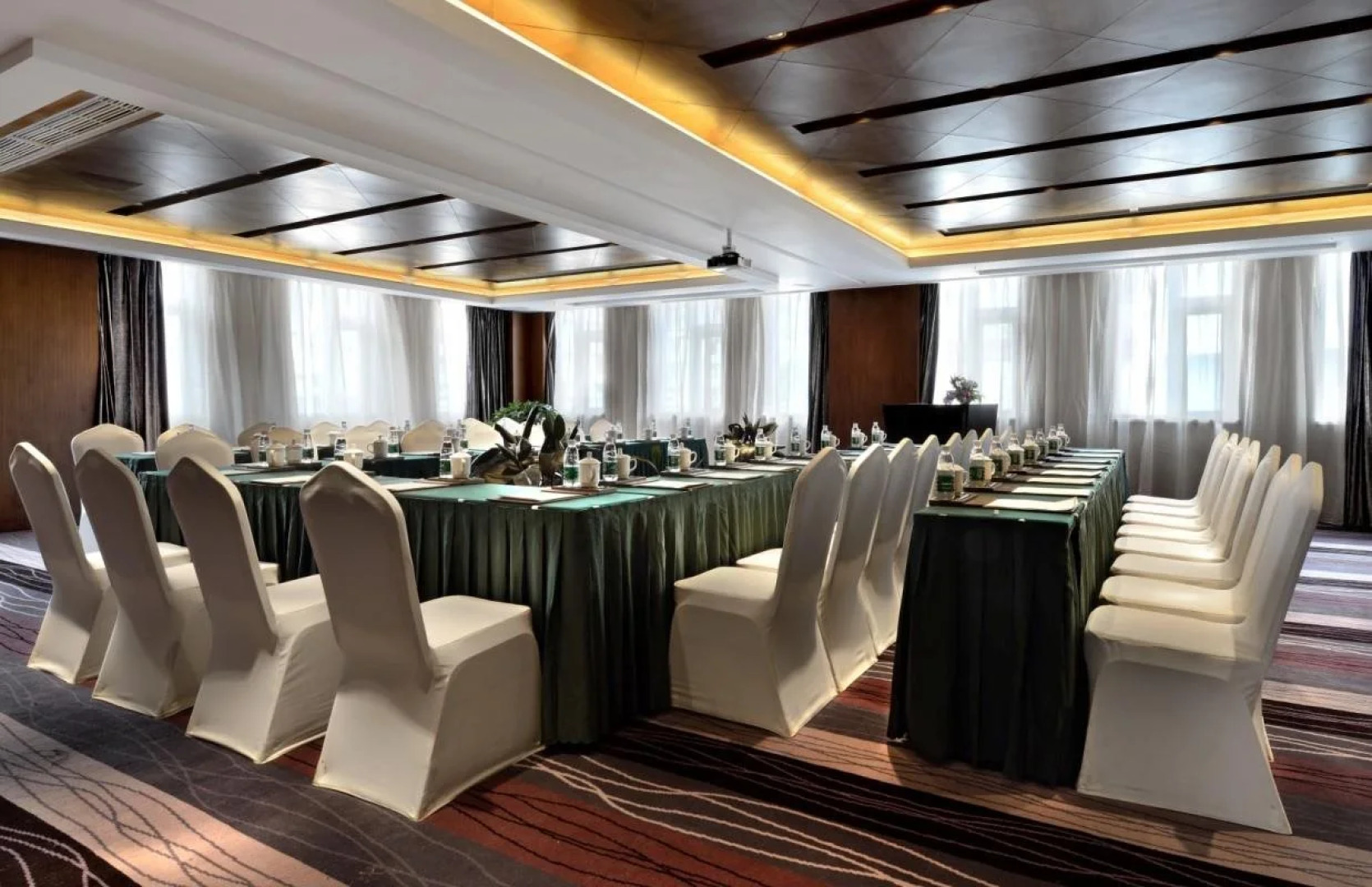 Crowne Plaza Yading by IHG