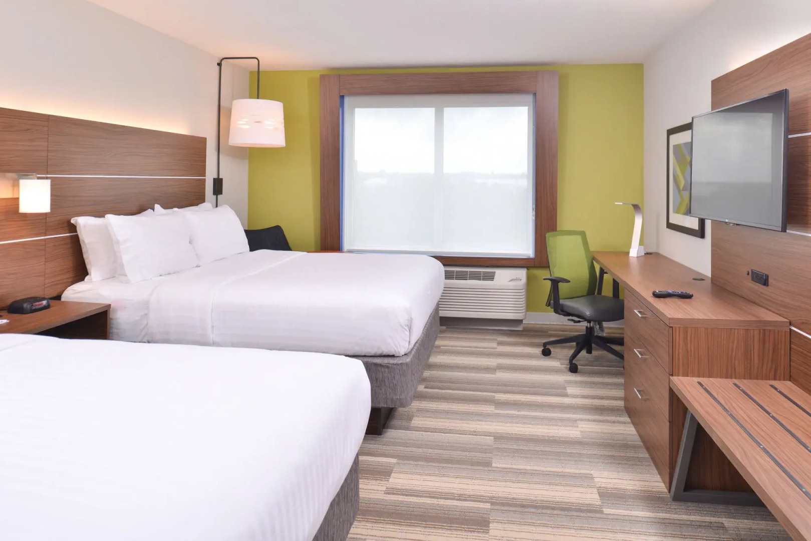Holiday Inn Express & Suites Omaha Airport by IHG
