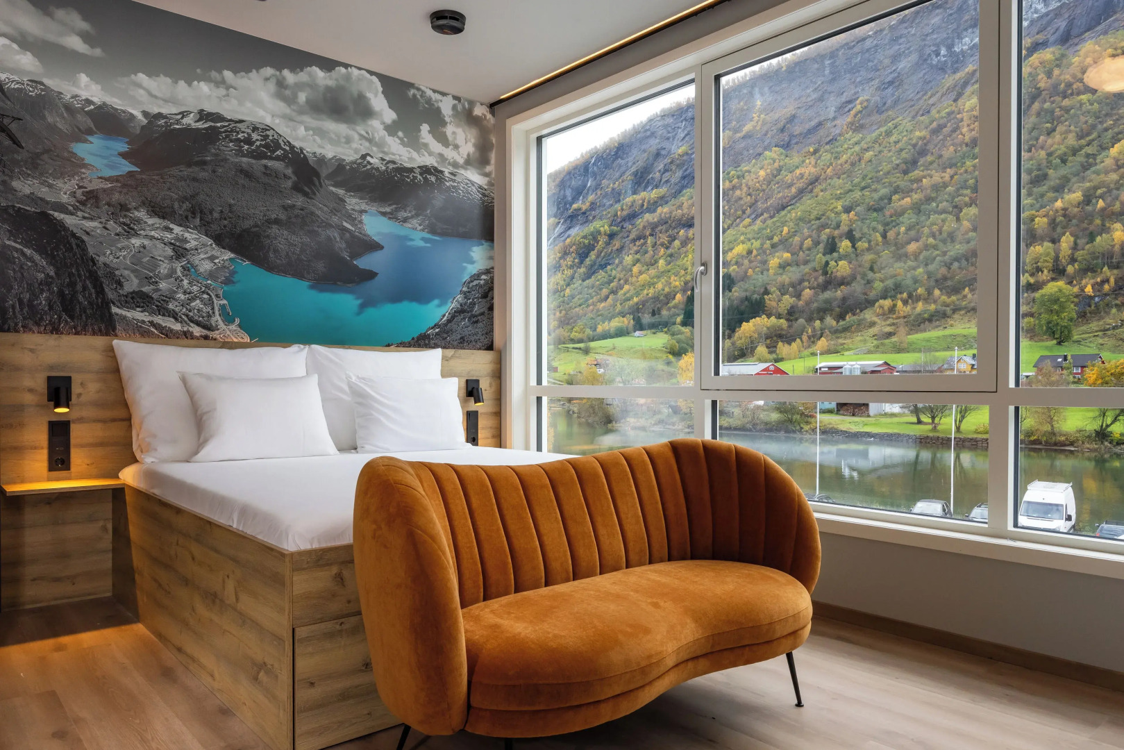 Stryn House Apartments & Hotel