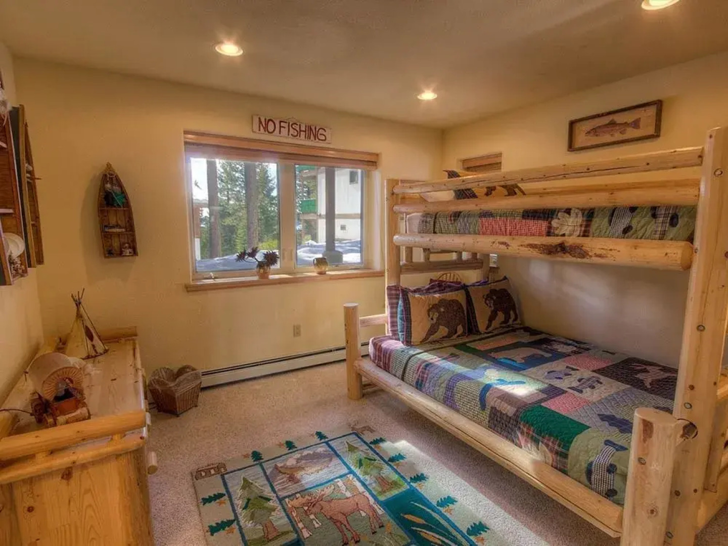 Luxurious Lower Tyrolian Village 3 Br chalet by RedAwning