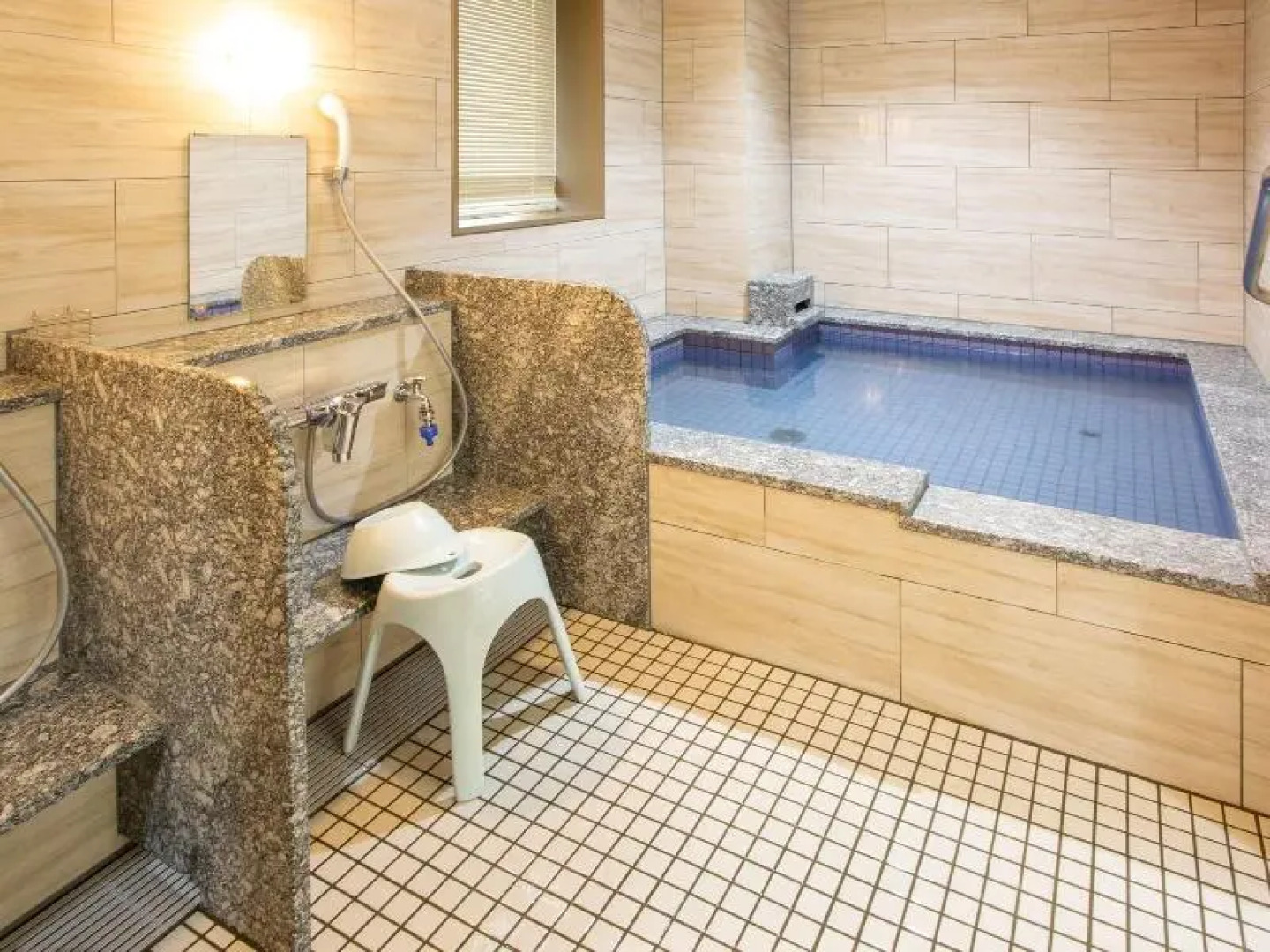 Kuretake Inn Premium Ogakiekimae