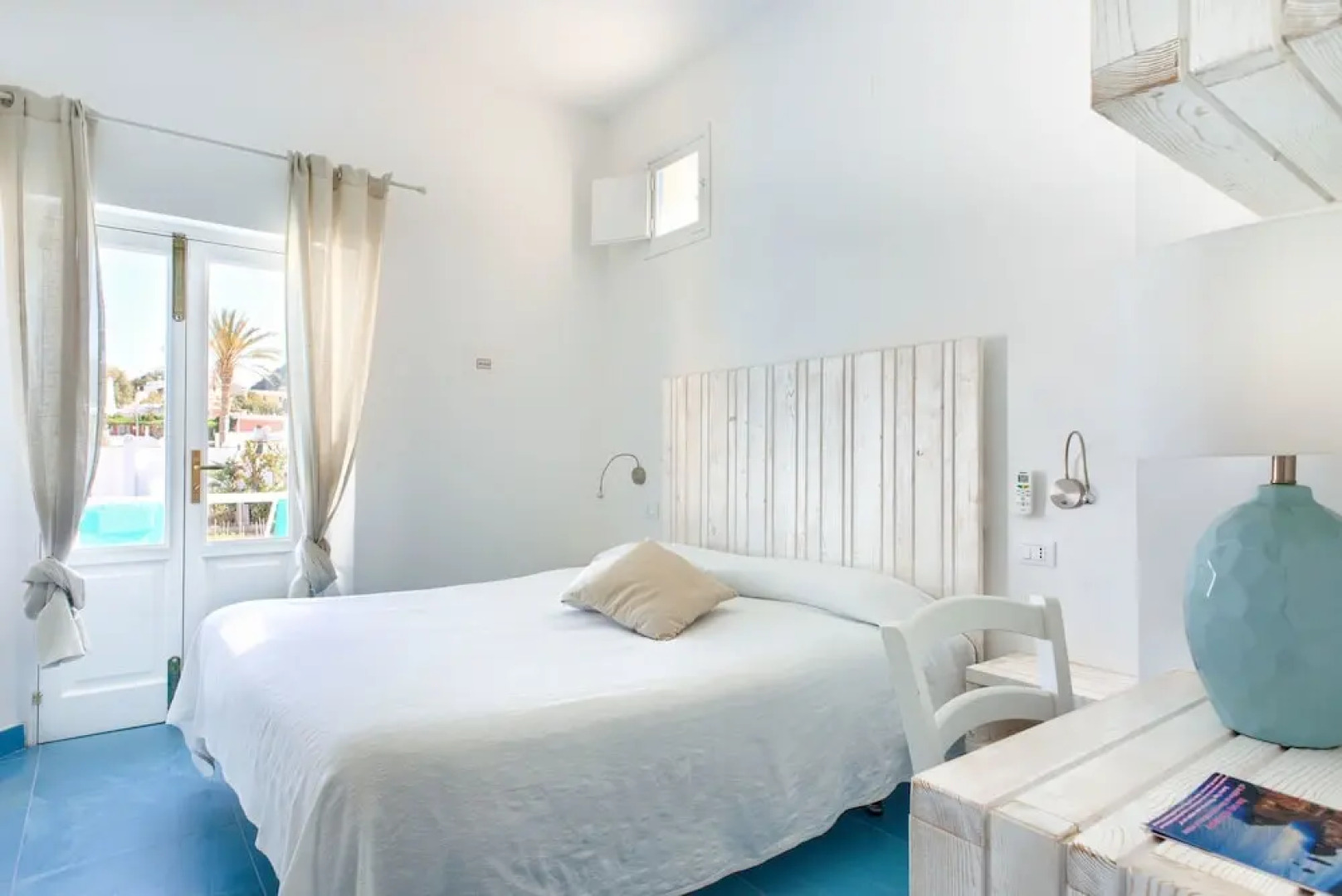 Hotel Eunymos - Trattoria Da Francesco Panarea