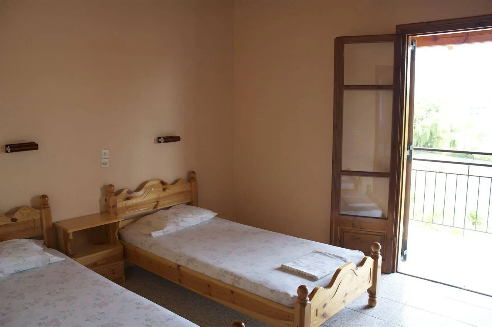 Chrysanthy Apartments