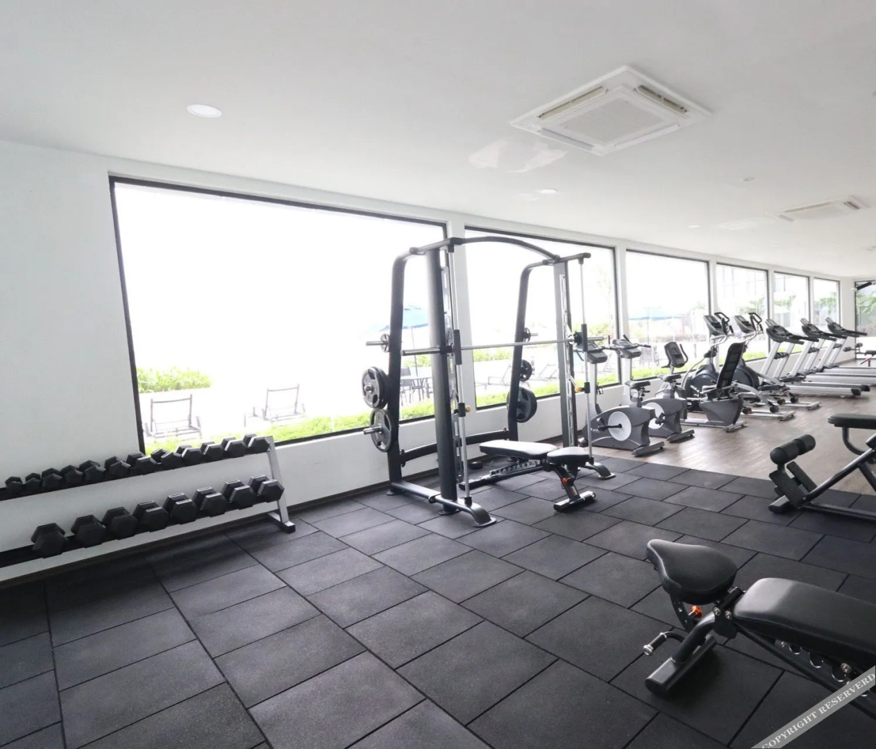 D Pristine Family Suites By Holi