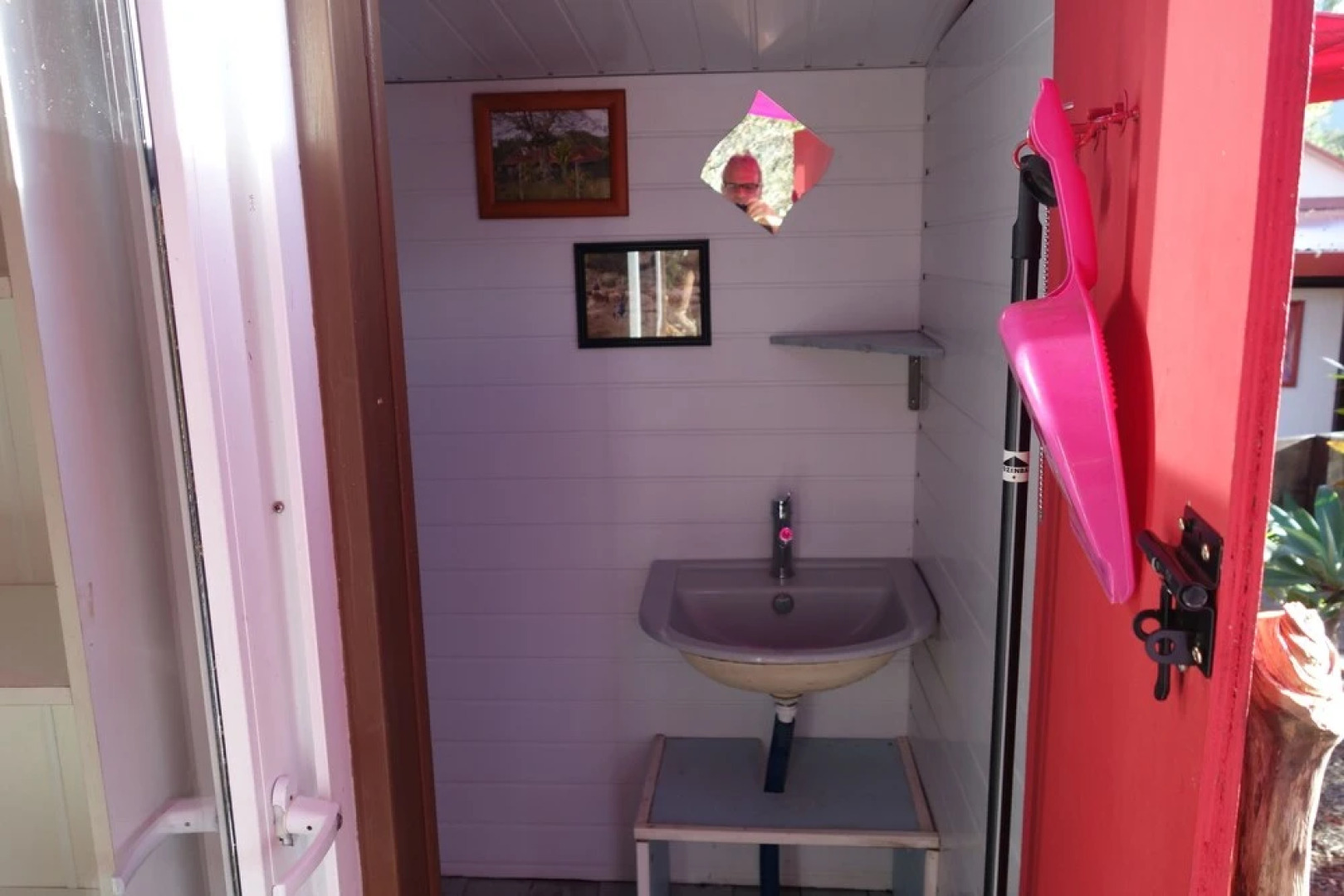 Tour du Monde, Gîte Des Voyageurs