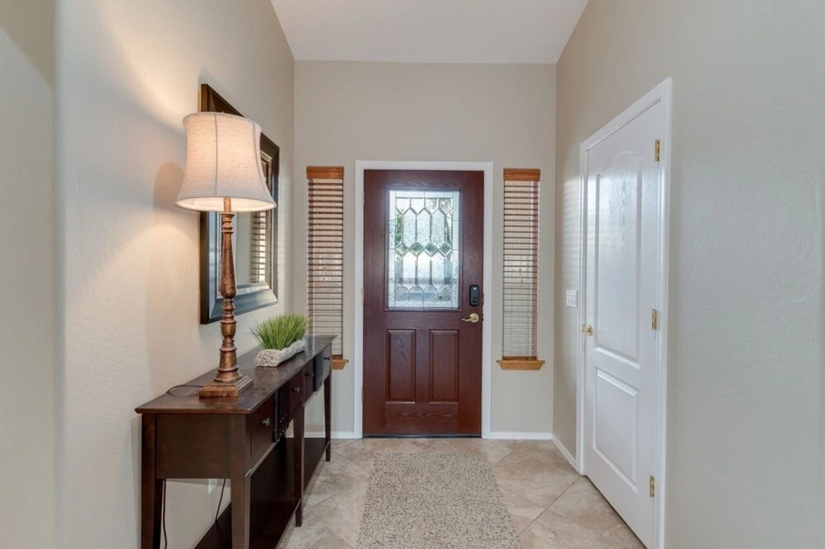 Oasis in The Desert! 5 Bedrooms, 3 Baths, Heated Resort Pool and Spa! Separate Casita! by Redawning