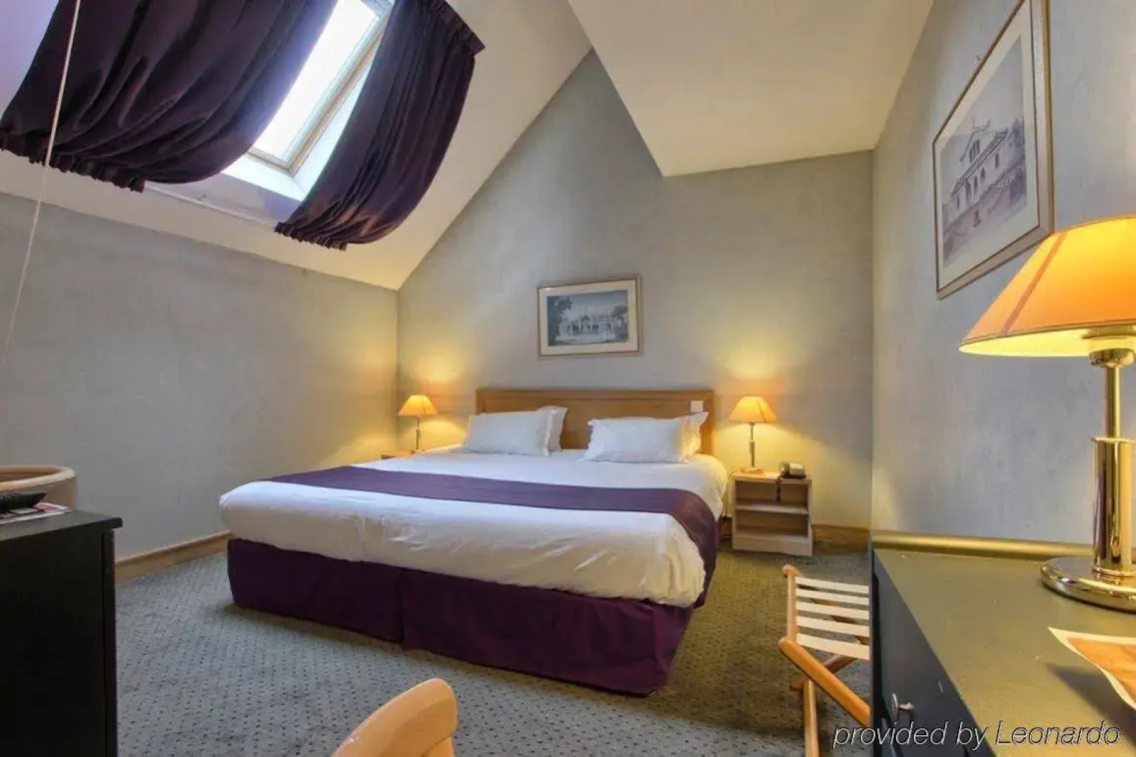 Le Parisis Paris Tour Eiffel