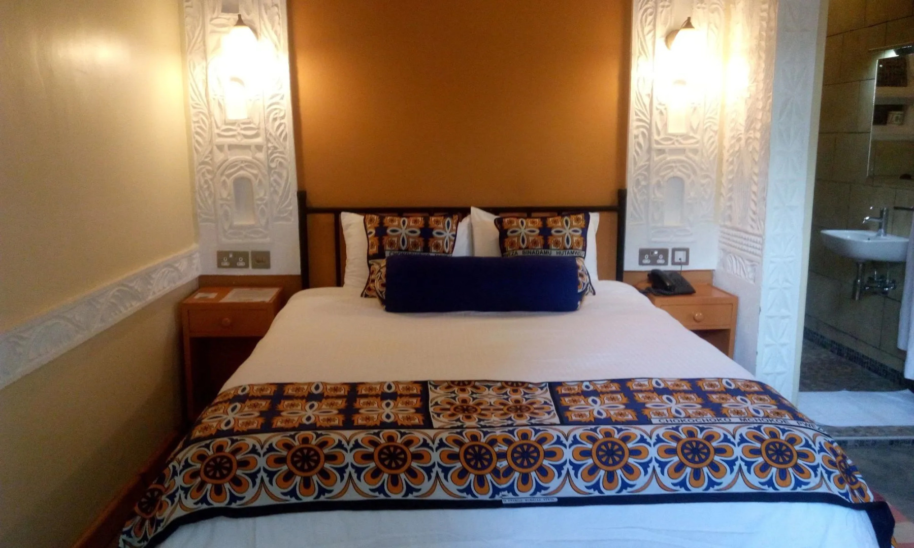 Parklands Shade Hotel