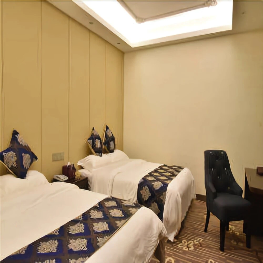 Romantic Coast Theme Hotel (Zhuhai Jiuzhou Port Wharf Haibin Yuchang)