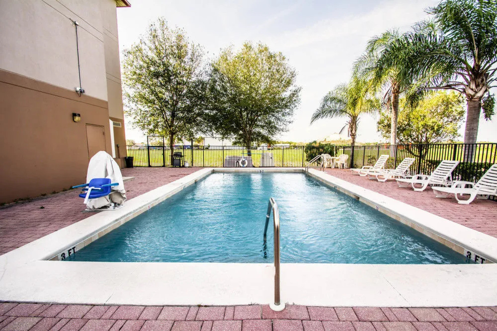 Sleep Inn Fort Pierce I-95