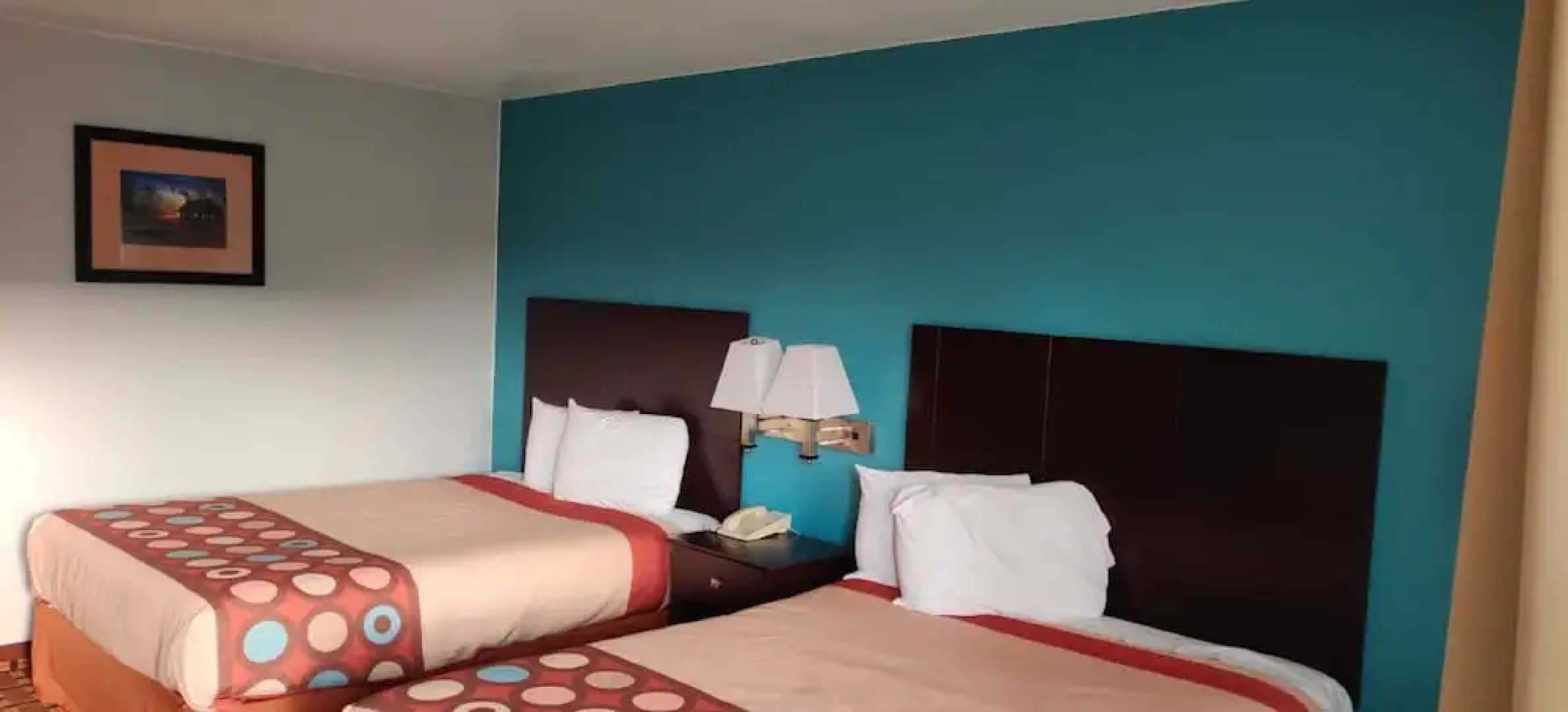 Americas Best Value Inn - Stuttgart