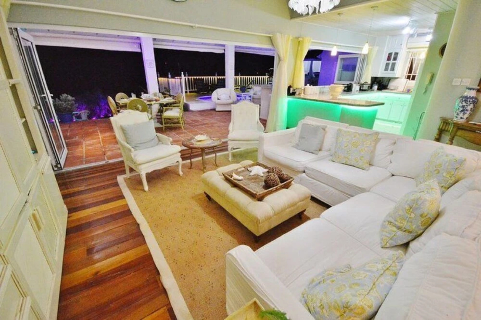 Seaview Long Beach Luxury Villa