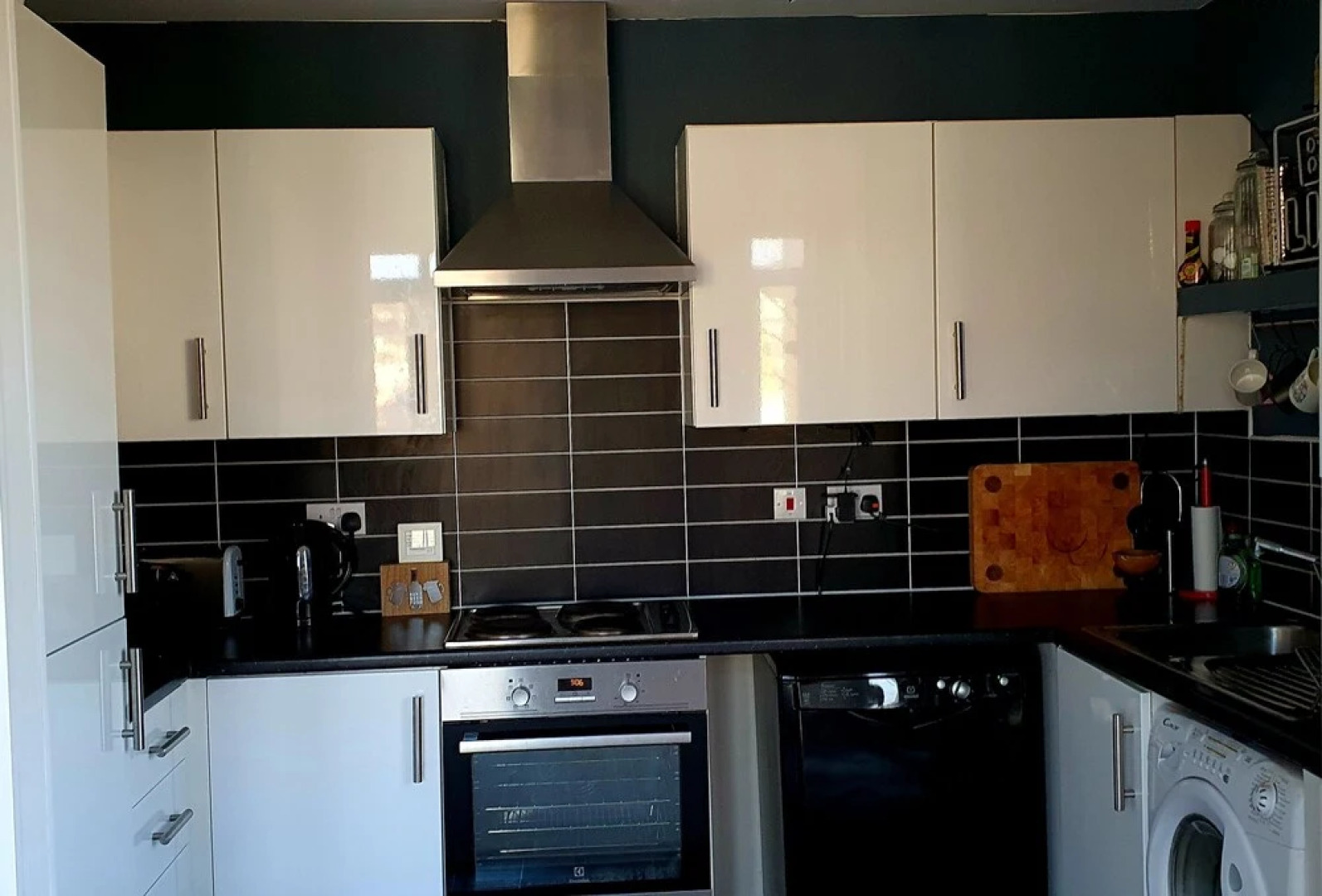 Modern Penthouse Marina Apartment