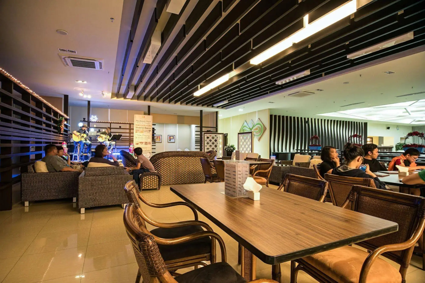 Xenia Hotel Clark - Multi Use Hotel