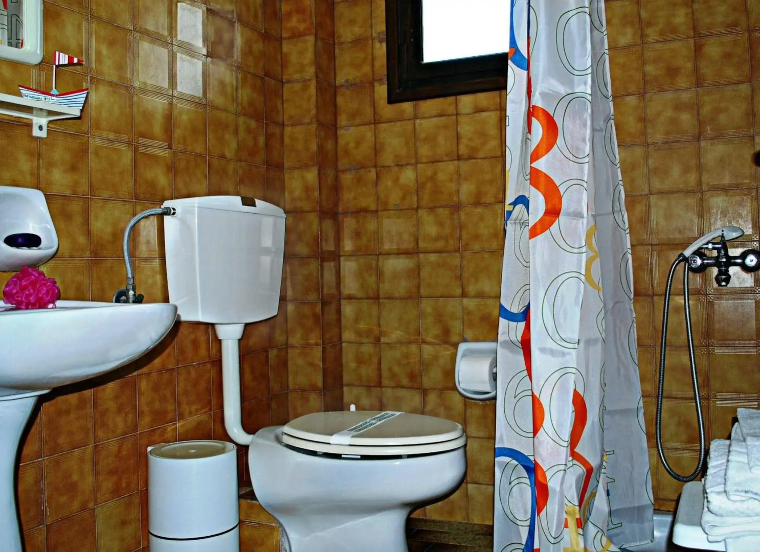 Iliostasi Beach Apartments