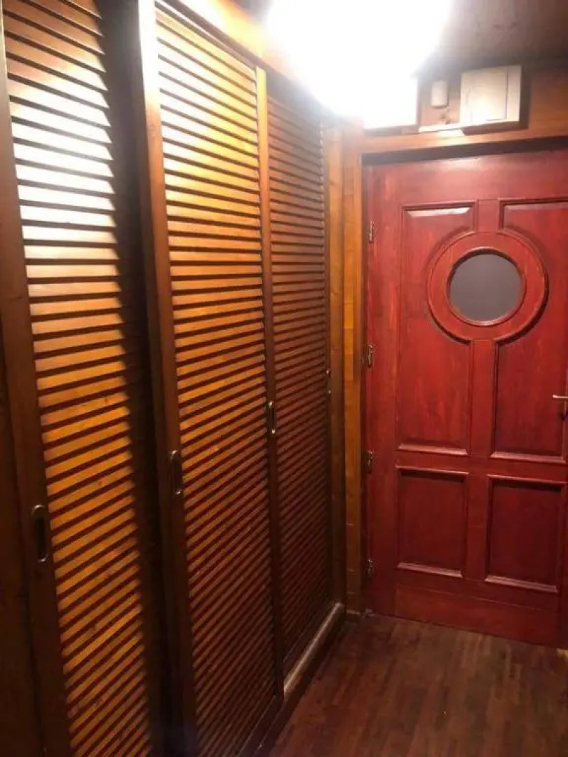 Senec vilka na jazere 2