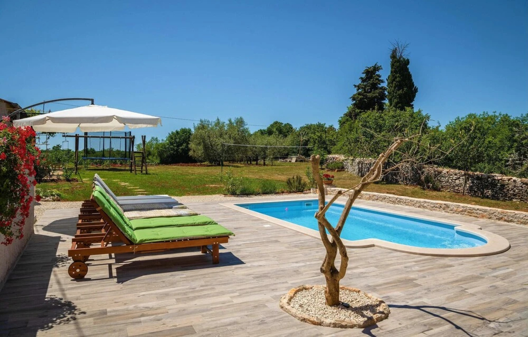 Awesome Home in Marcana With Wifi and 1 Bedrooms