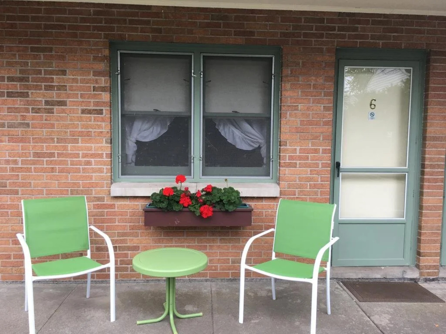 Ludington Blue Spruce Inn