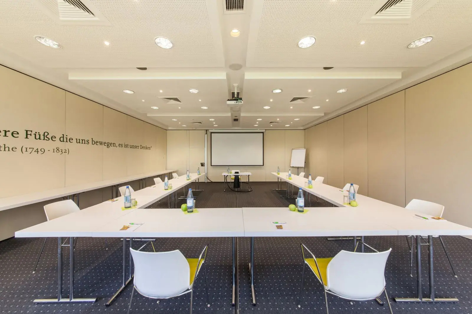 Garner Hotel Erlangen Süd by IHG