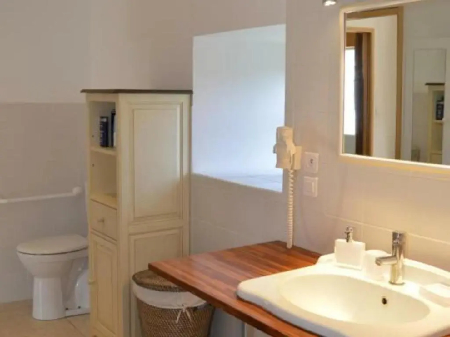 Gîte La Membrolle-sur-Choisille, 4 pièces, 9 personnes - FR-1-381-190