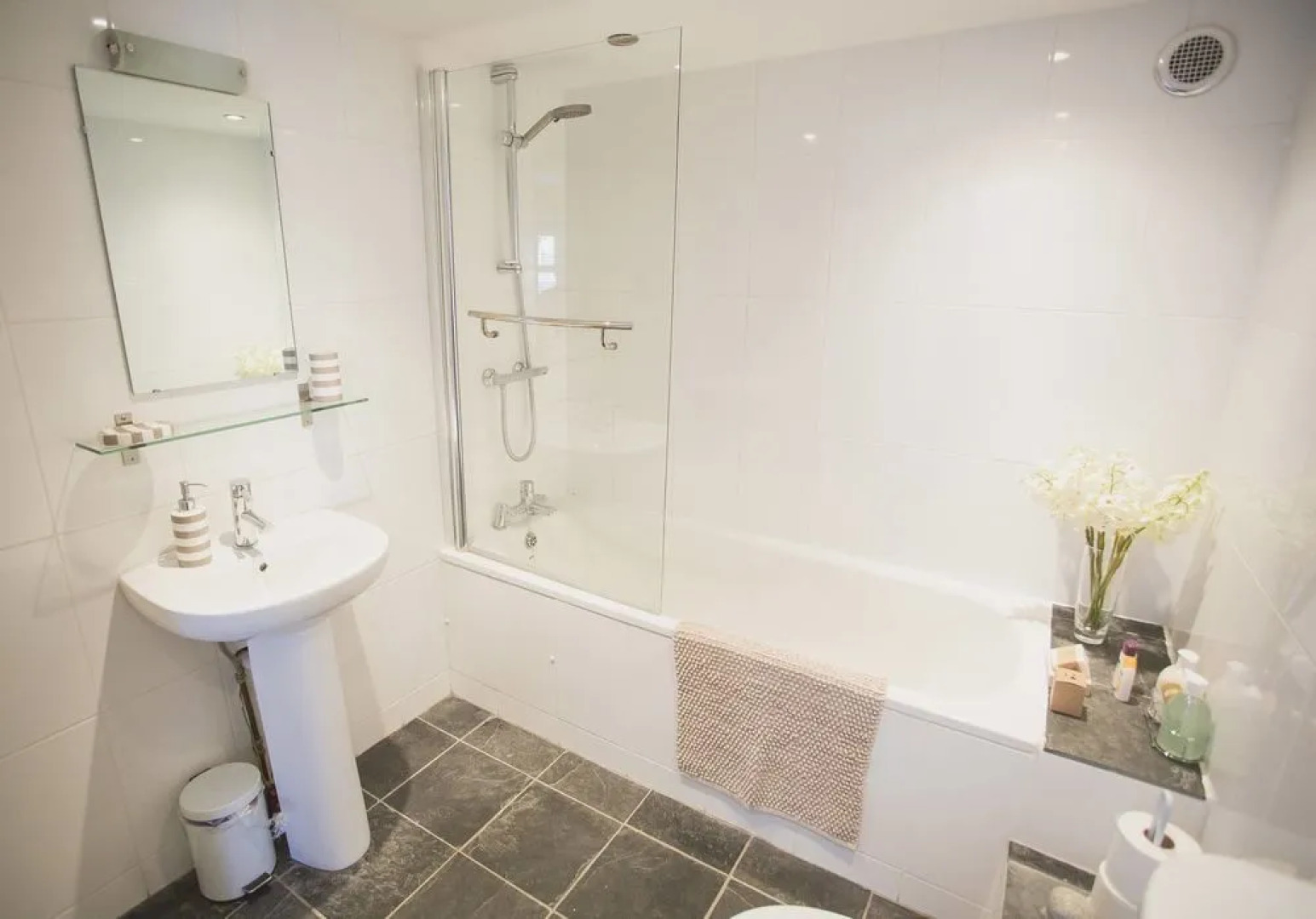 Paintworks Apartments