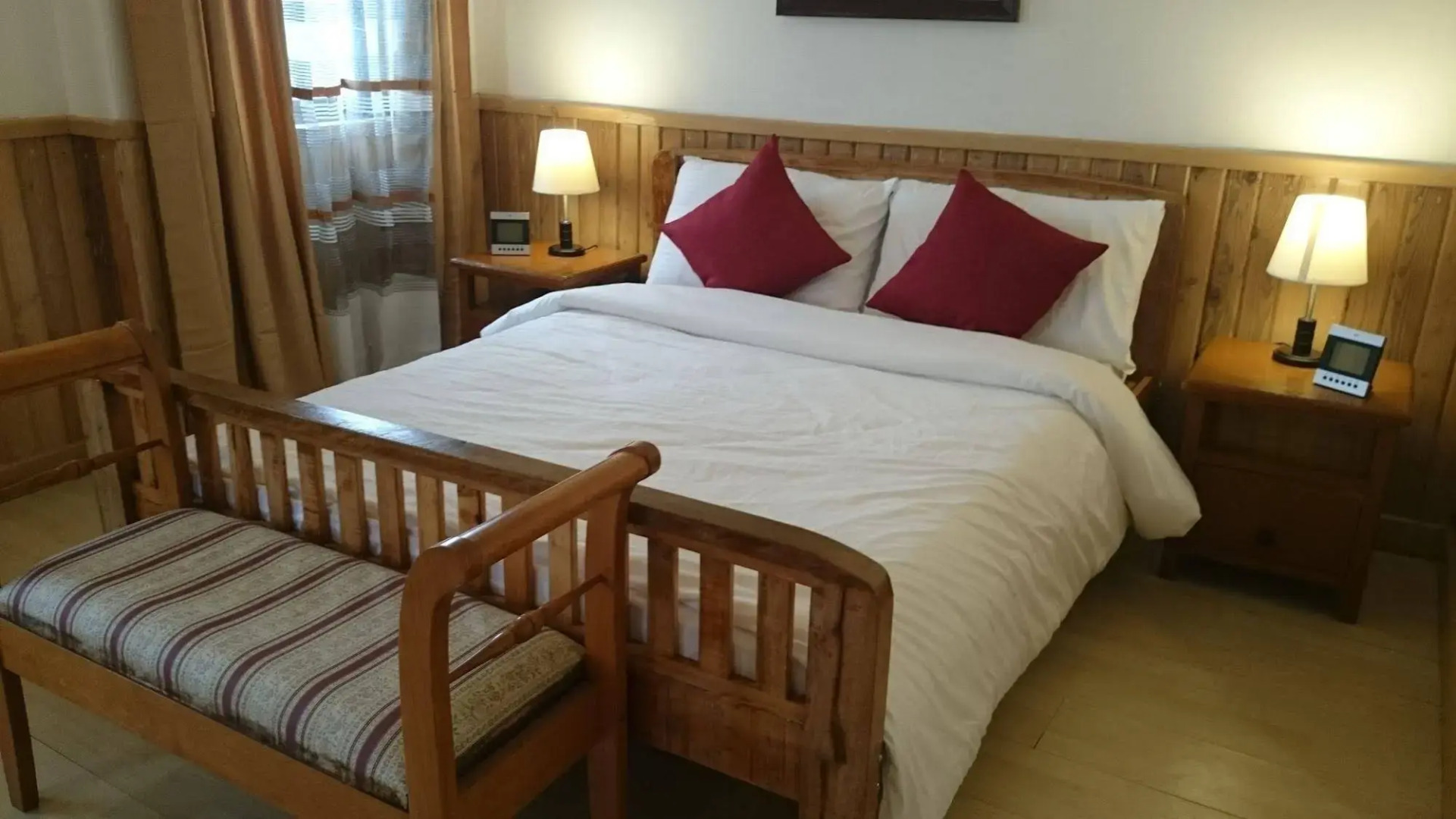 Chateau Beatrice Bed & Breakfast