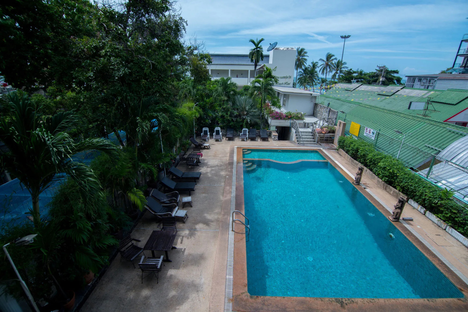 Natural Beach Hotel Pattaya