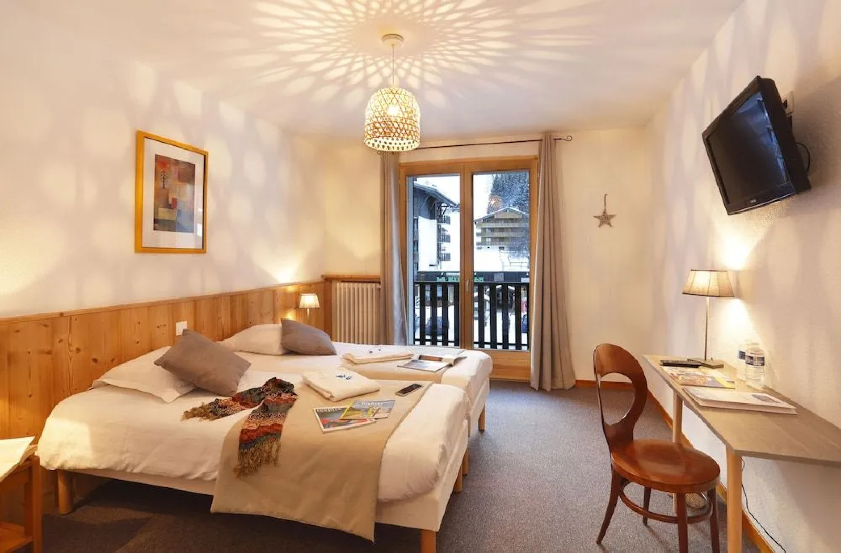 Hôtel Eliova- L'Eau Vive