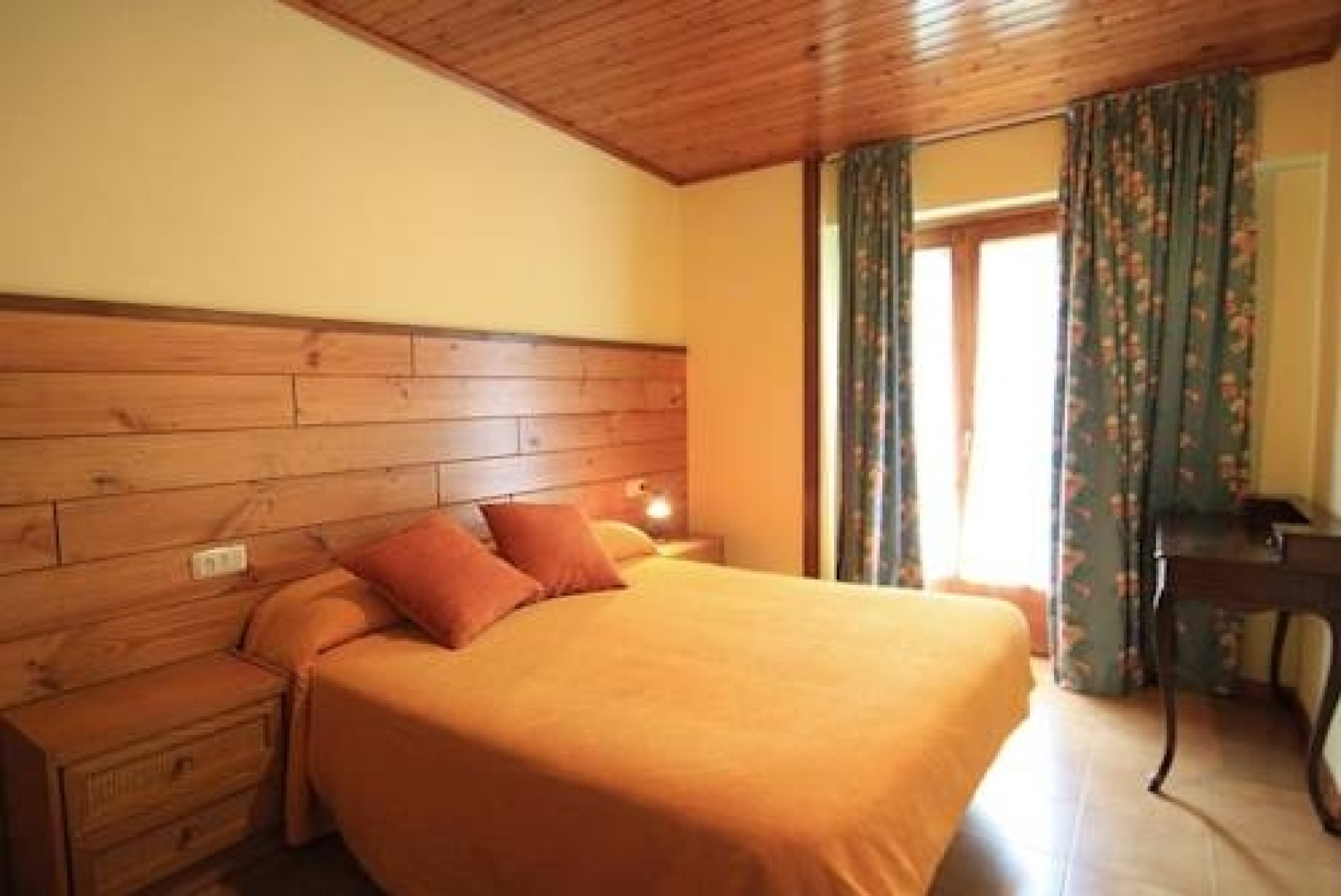 Apartamentos Rurales Les Barnedes