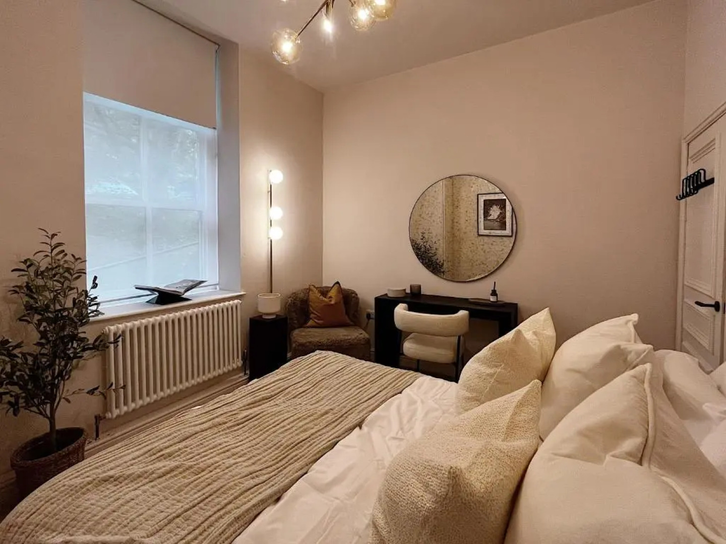 Luxury 2 Bedroom Flat in Central Todmorden